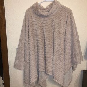 Fuzzy Nude Shaw / Poncho